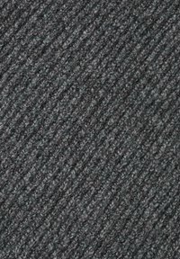 Tejido gris texturizado con un patrón tejido, que presenta una mezcla de hilos más oscuros y más claros, creando profundidad e interés visual.