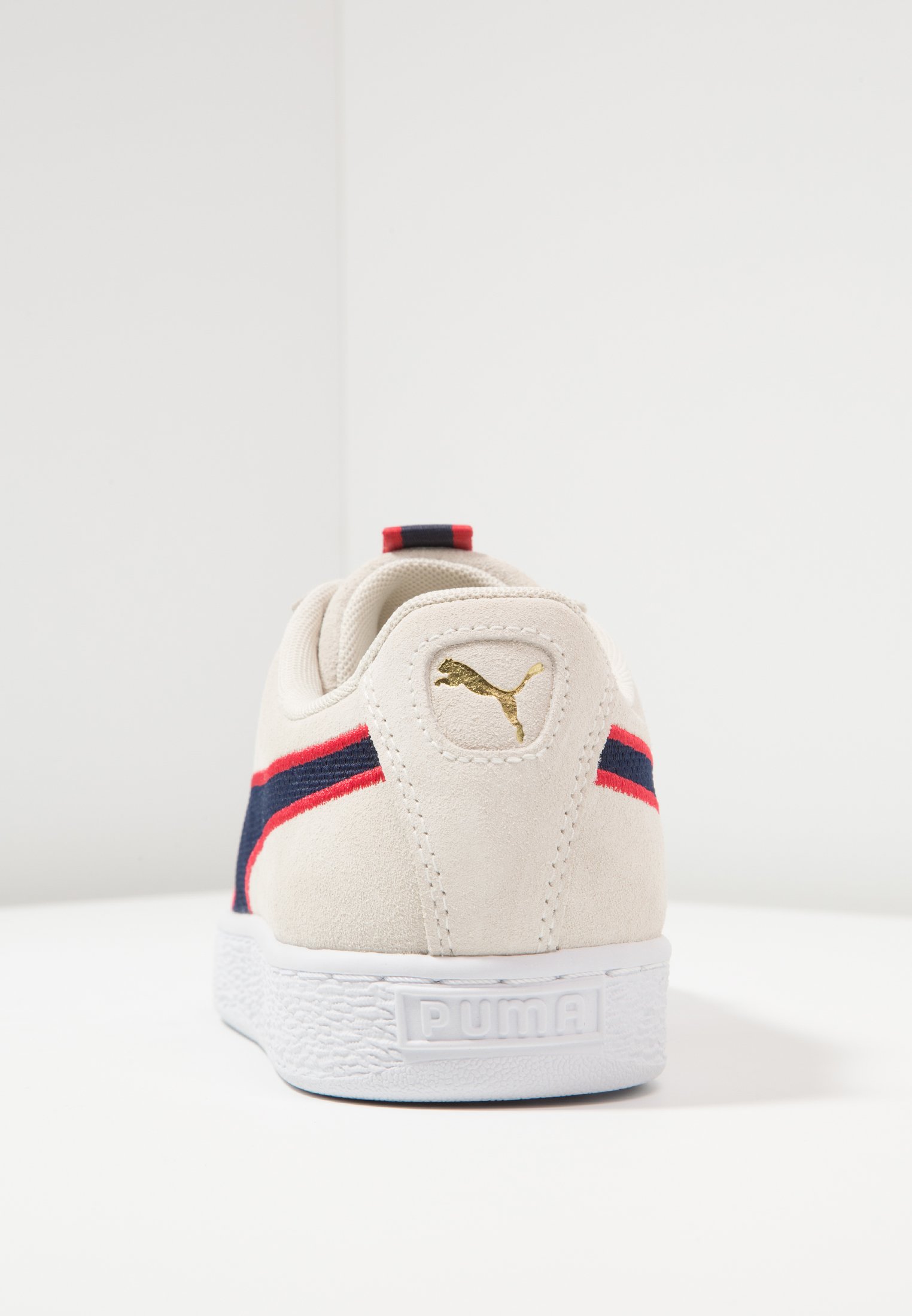puma ribbon red