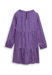 Lila Kleid mit pinkem Herzmuster, langen Ärmeln, gerafftem Ausschnitt und gestuften Design. Weicher Stoff und eine verlängerte Rückenöffnung.