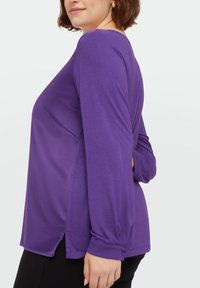 Fiorella Rubino Langarmshirt - viola