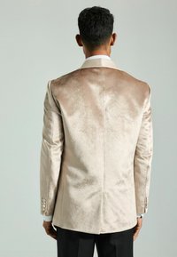 Next REGULAR FIT  - Anzugsakko - champagne gold