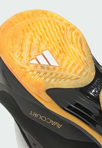 adidas Performance AVACOURT 2.0 TENNIS - Multicourt tennis shoes - aurora black   metalic   spark