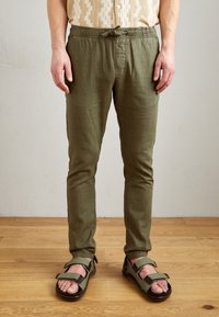 INDICODE JEANS - Bukse - army Miniatyrbilde 1