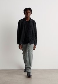 Thumbnail Image 2