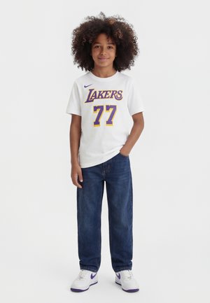 Nike Performance NBA LOS ANGELES LAKERS LUKA DONCIC ICON TEE - T-shirt imprimé - white