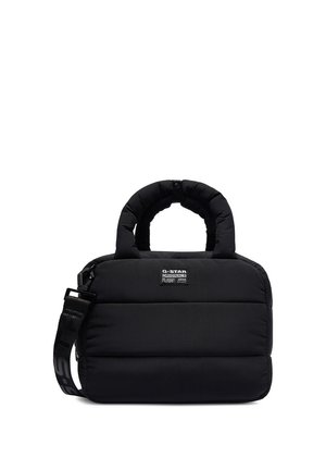 Czarna, pikowana prostokątna torebka z zaokrąglonymi uchwytami, odpinanym paskiem na ramię oraz przednią naszywką z napisem "G-STAR ORIGINALS RAW".