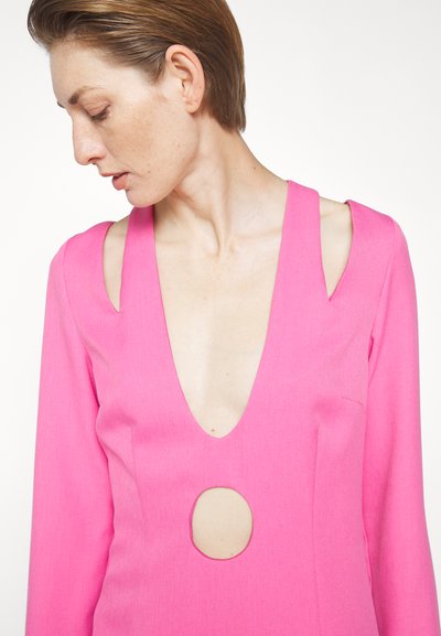 TOMMAZO PATRICE DRESS - Robe de cocktail - pink