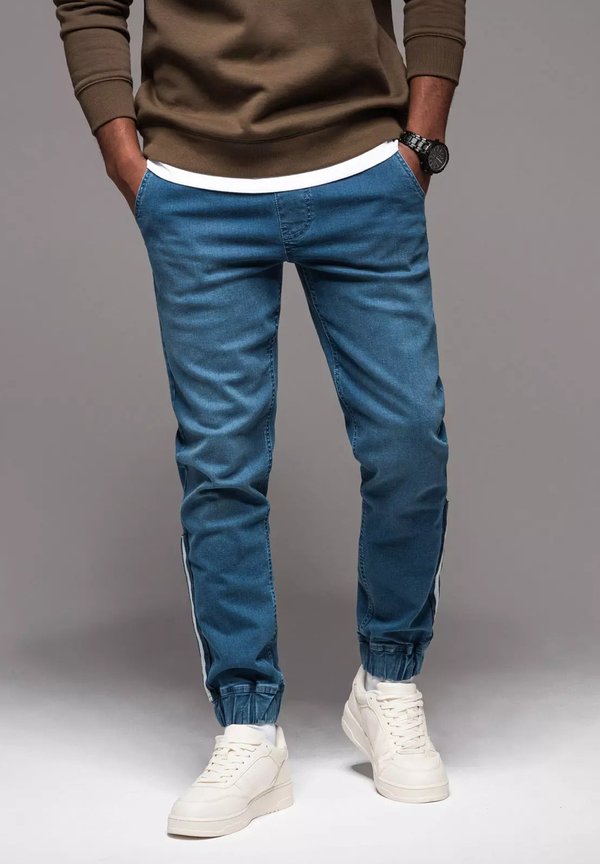 Jeans Tapered Fit
