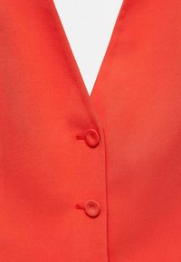 Mango Bodywarmer - coral