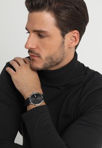 HUGO - FOCUS BUSINESS - Watch - schwarz Thumbnail Image 1