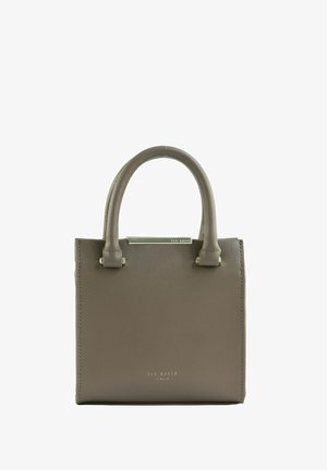 Sac à main rectangulaire taupe avec deux poignées arrondies et logo doré Ted Baker London à l'avant ainsi que sur la quincaillerie des poignées.