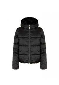 Giacca a vento nera imbottita con cappuccio foderato in pelliccia sintetica, chiusura con zip e design trapuntato. Il materiale sembra liscio e leggermente lucido.