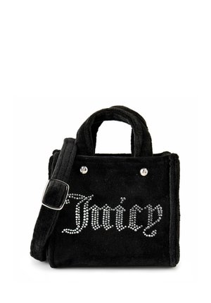 Borsa in peluche nera con manici superiori e tracolla regolabile, decorata con logo in scritta di borchie argentate sul davanti.