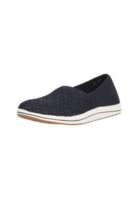 Marine slip-on schoenen met geperforeerde bovenkant voor ademend vermogen, witte tussenzool met blauwe accenten en tan rubberen outsole.