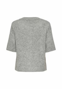 Pull à manches courtes en tricot gris doux, avec une coupe décontractée et un col en rib. Il présente une texture lisse et aucune décoration visible.