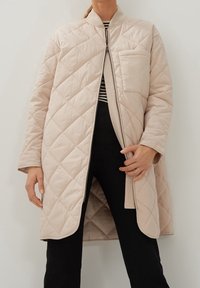 someday. Vinterkappa /-rock - beige