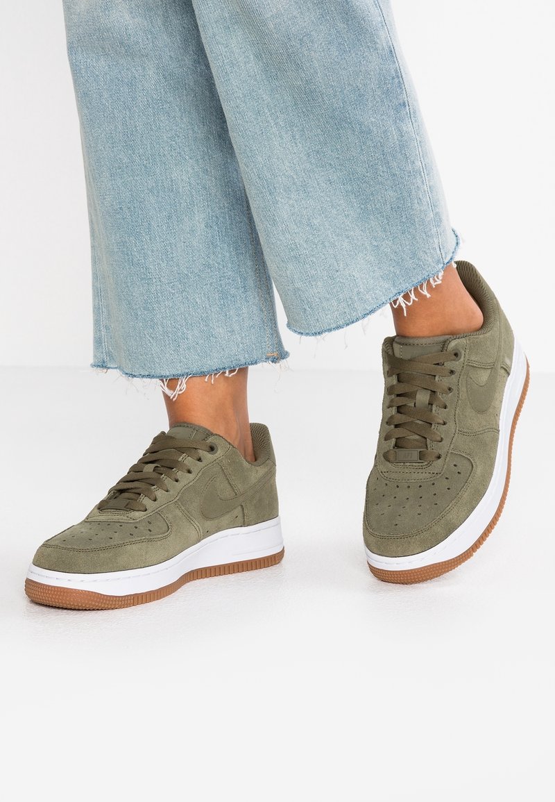 Nike Sportswear Sneakers - mottled olive