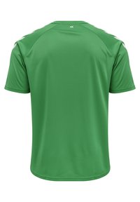 Groene sportshirt met korte mouwen, gemaakt van glad synthetisch materiaal. Bevat contrasterende witte accenten op de schouders en een ronde halslijn.