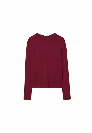 Haut bourgogne à manches longues avec un col rond, fabriqué en tissu doux. Présente un design ajusté et un ourlet droit. Aucun motif ni accent visible.