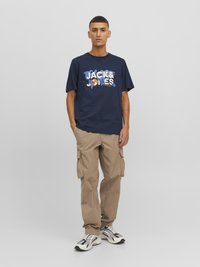 Jack & Jones JCODUST CREW NECK - Camiseta estampada - navy blazer