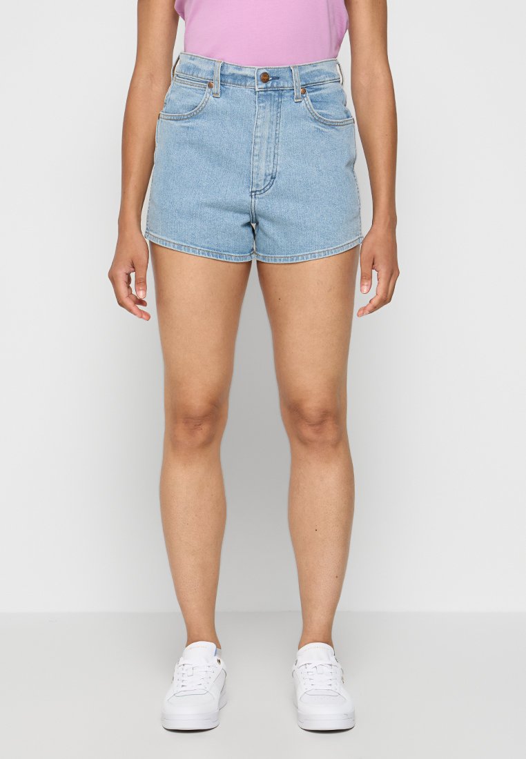 Wrangler Jeansshort lichtblauw Wrangler Jeansshort lichtblauw