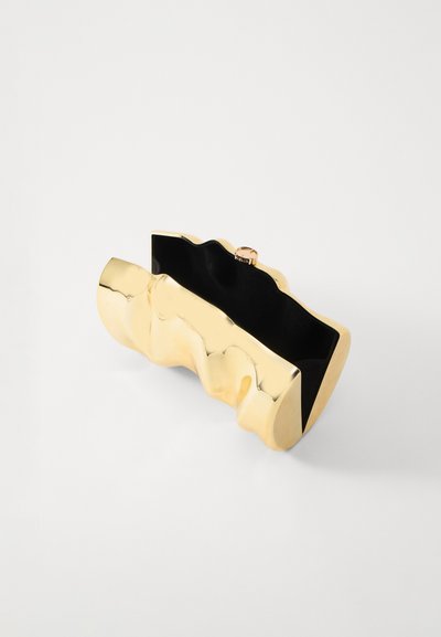 Cult Gaia SCRUNCH CLUTCH - Pochette - gold coloured