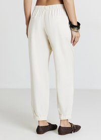 Calliope Pantaloni - ecru chiaro