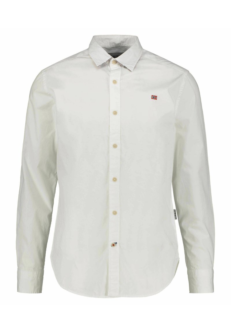 Camicia bianca a maniche lunghe con colletto, chiusura a bottoni e orlo arrotondato. Presenta bottoni a contrasto e un piccolo logo sulla parte superiore sinistra.