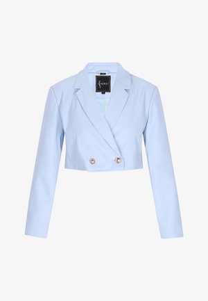 Blazer court bleu clair en tissu lisse, avec un design à double boutonnage, deux boutons métalliques et un col cranté.