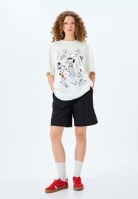 Koton SNOOPY  - Camiseta estampada - beige