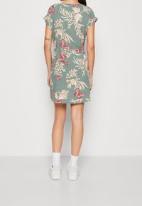 Vero Moda Denní šaty - green