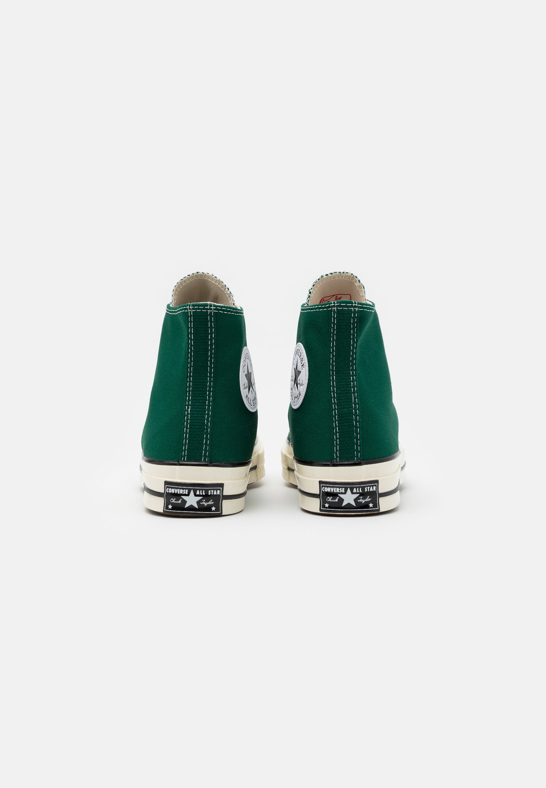 converse vert canard
