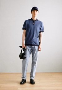 Lindbergh CONTRAST - Piké - dark blue