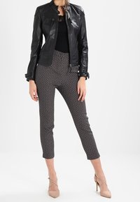 Maze Kožená bunda - black