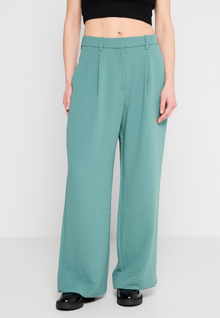 Abercrombie & Fitch Broek groen Abercrombie & Fitch Broek groen