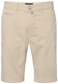 Shorts en coton beige avec un devant plat, poche latérale et fermeture à bouton. Caractéristiques d'une texture lisse et d'une coupe droite, se terminant juste au-dessus du genou.