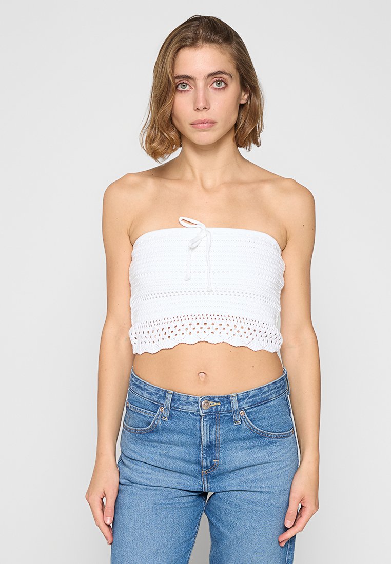 Hollister Co. Top wit