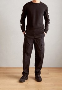 Makia Strickpullover - black