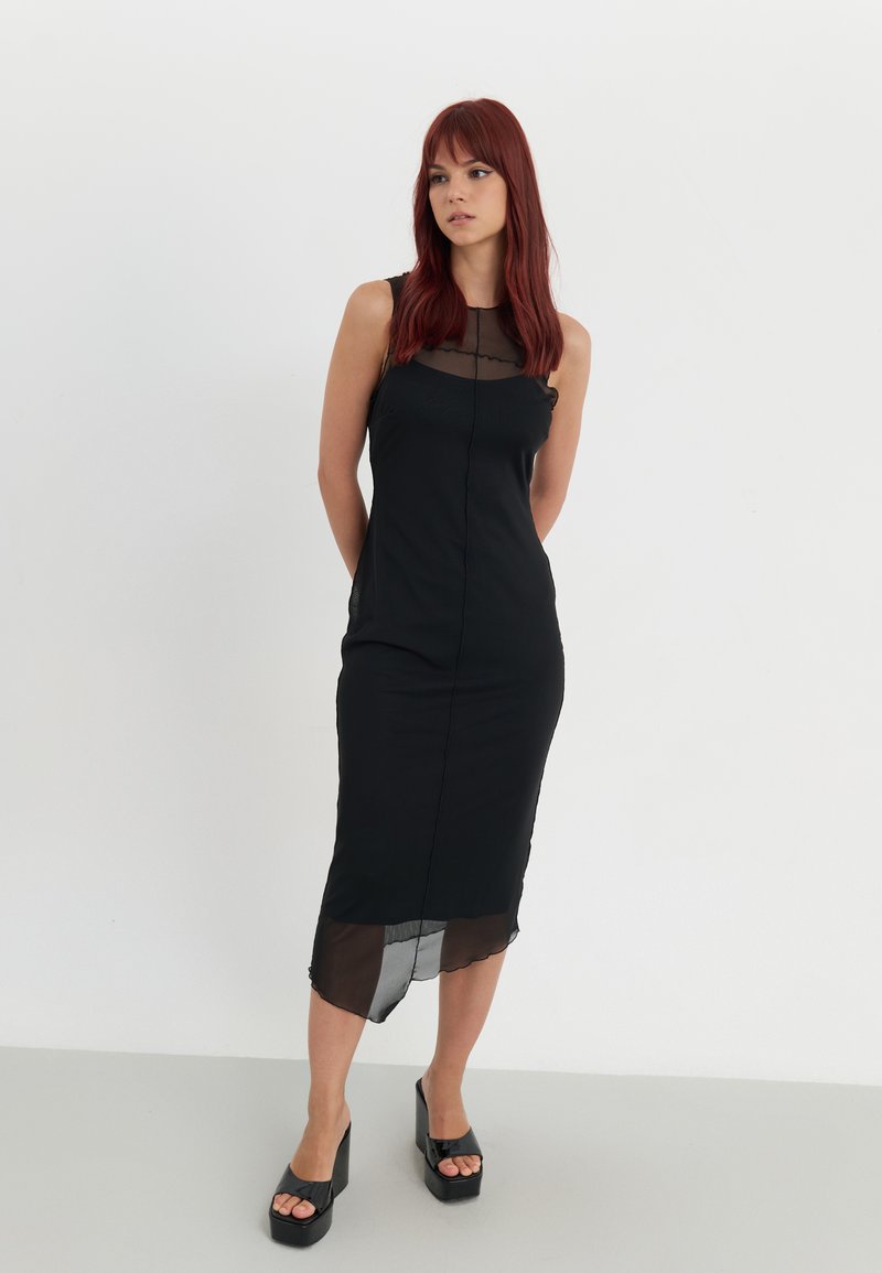 Even&Odd VISIBLE SEAMS ALL OVER MIDI DRESS - Shift dress - black -  Zalando.co.uk