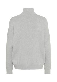 Maglione grigio a collo alto, con spalle scese e vestibilità comoda. Realizzato in tessuto morbido con polsini e orlo a coste.