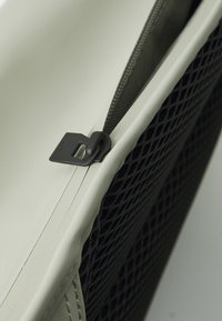 Thumbnail-Bild 7
