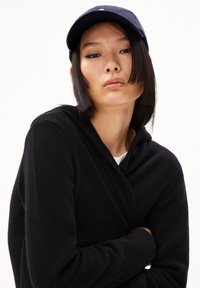 ARMEDANGELS WANDAA - Strickjacke - black