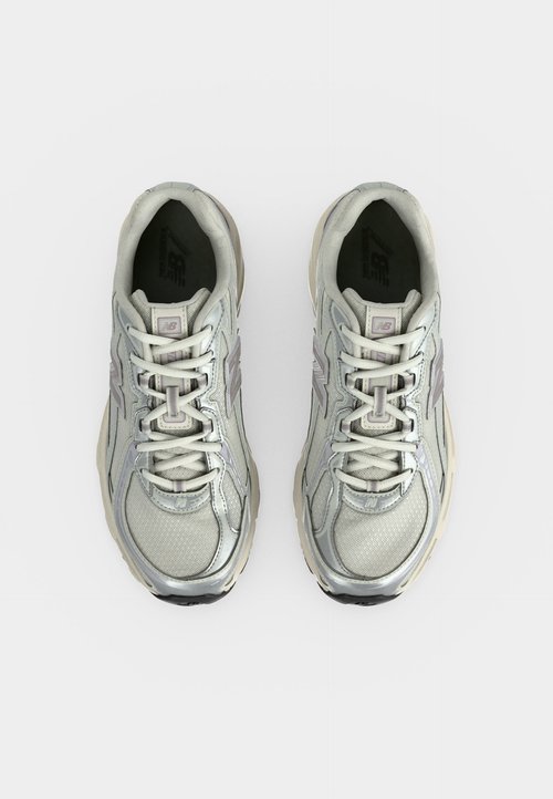 New Balance Sneaker — foto 5