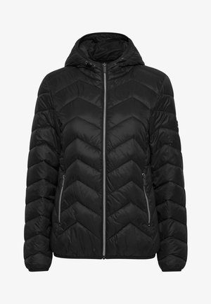 Jachetă puffer neagră cu umplutură matlasată și glugă. Are cusături diagonale, buzunare laterale cu fermoar și manșete elastice. Material ușor și textură netedă.