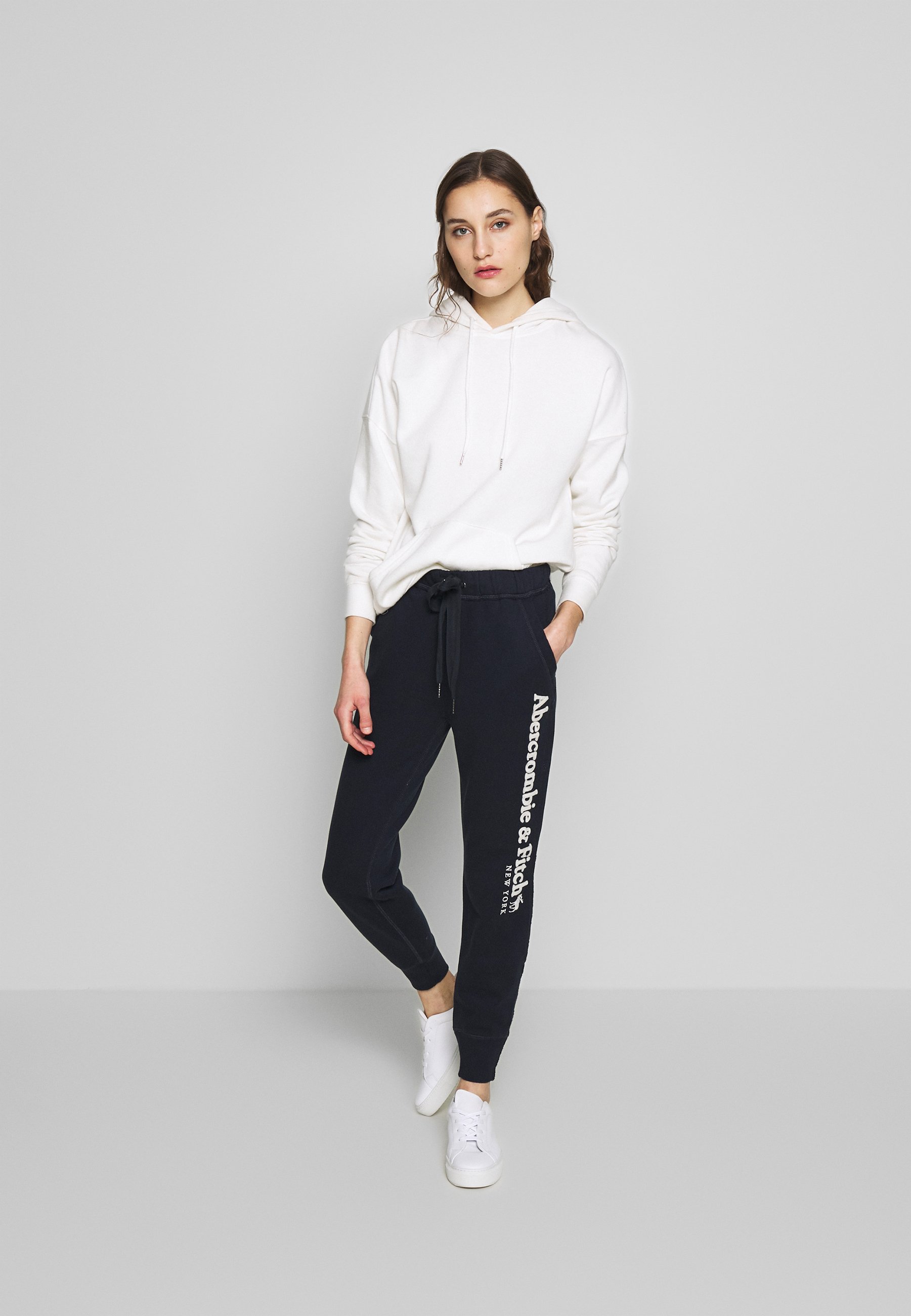 abercrombie joggers