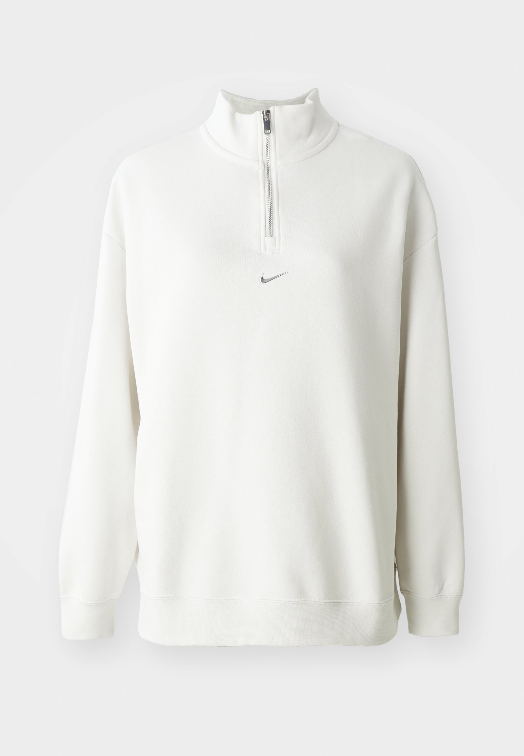 white nike jumper vintage
