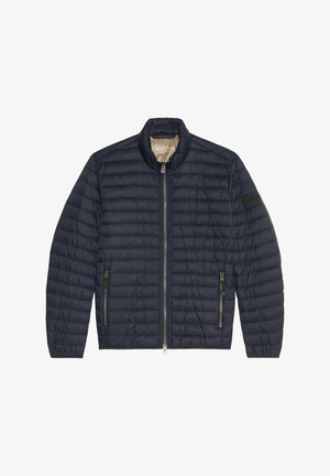 Námornícka modrá prešívaná bunda s vysokým golierom, plným predným zipsom a zipsami na bočných vreckách; hladká textúra s jemným polstrovaním.