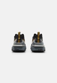 Nike Sportswear REACT VISION - Joggesko - black/cool grey/laser orange