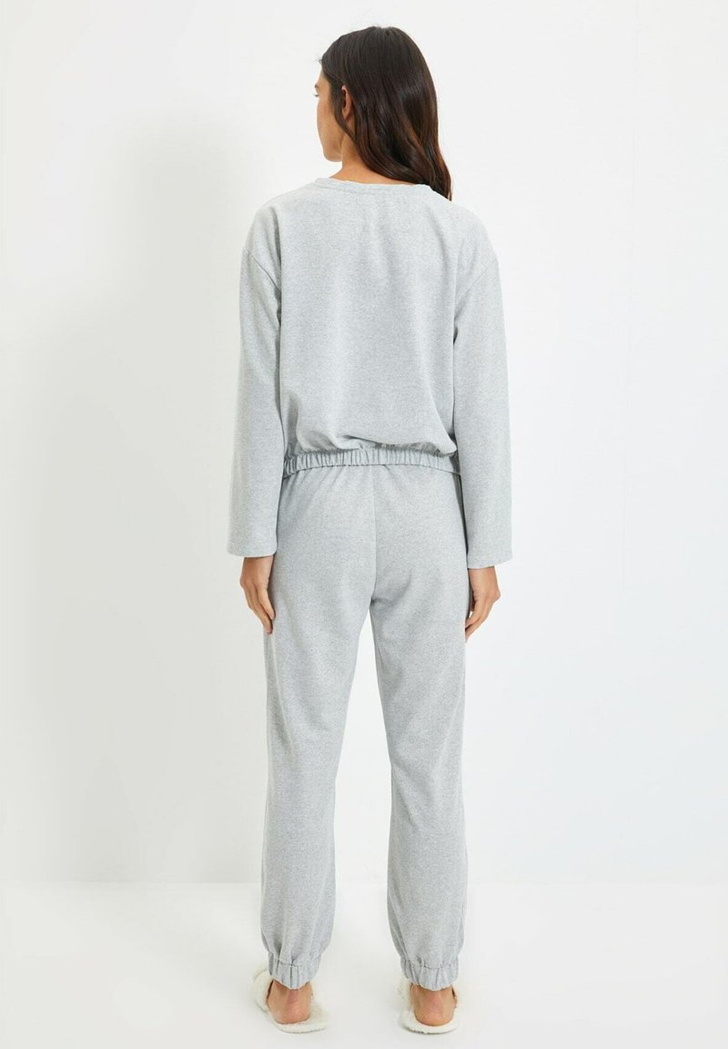 Damen Nachthemden | Trendyol Nachtwäsche Set grey/grau - XG47214 Damen Nachthemden | Trendyol Nachtwäsche Set grey/grau - XG47214