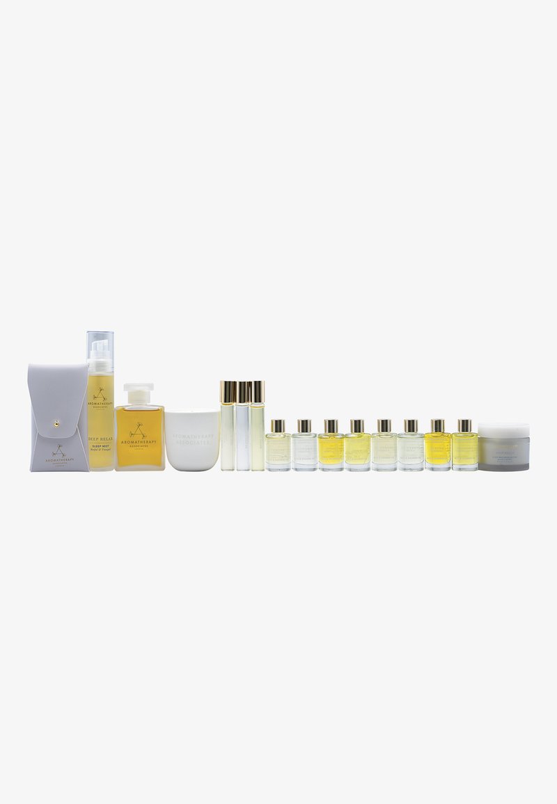 Aromatherapy Associates MOMENTS TO TREASURE Skincare set Zalando.de